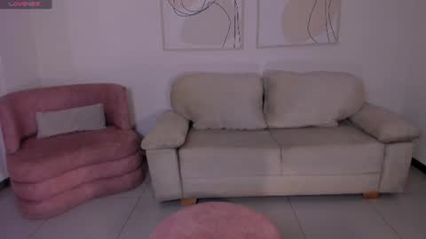 Snapshot of sunnyrivers_ chatting on 21, 6, 2026 Sunny Rivers online show from 21, 6, 2026