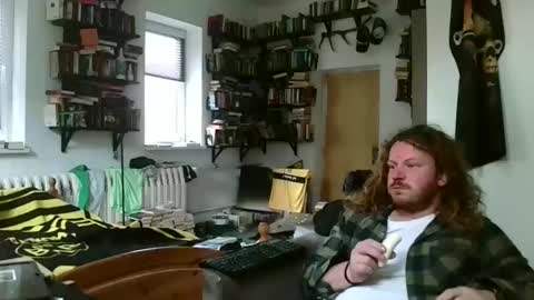 Snapshot of sunr1sa chatting on 8, 11, 2025 sunr1sa online show from 8, 11, 2025