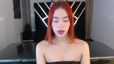 Snapshot of sunrise_ch chatting on 6, 6, 2026 Susana Mejia online show from 6, 6, 2026