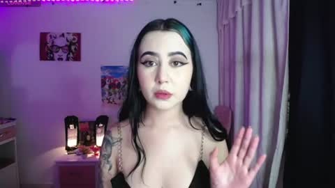 Snapshot of sunset_pienk chatting on 9, 7, 2026 Sunset online show from 9, 7, 2026