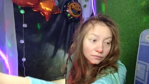 Snapshot of super_jony chatting on 27, 10, 2025 super jony and Marta GMT 1300-1800 every day online show from 27, 10, 2025