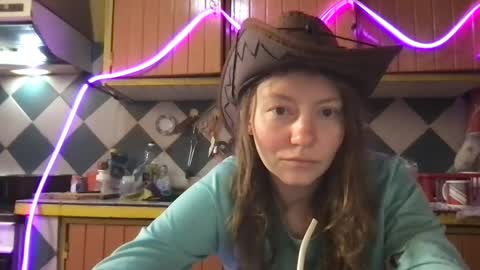 Snapshot of super_jony chatting on 9, 11, 2025 super jony and Marta GMT 1300-1800 every day online show from 9, 11, 2025