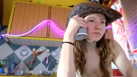 Snapshot of super_jony chatting on 14, 11, 2025 super jony and Marta GMT 1300-1800 every day online show from 14, 11, 2025