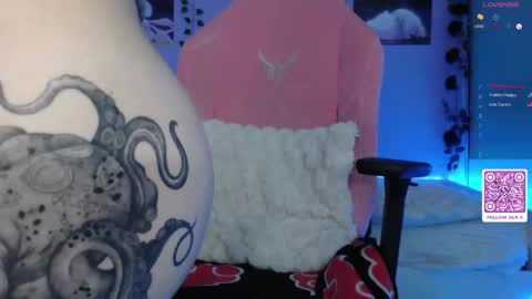 Snapshot of superbdolls chatting on 28, 2, 2025 Milana Scarlett online show from 28, 2, 2025