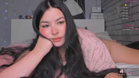 Snapshot of superbdolls chatting on 29, 10, 2025 Milana Scarlett online show from 29, 10, 2025