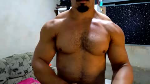 Snapshot of superbigmr chatting on 11, 3, 2026 james online show from 11, 3, 2026