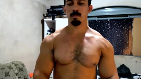 Snapshot of superbigmr chatting on 27, 3, 2026 james online show from 27, 3, 2026