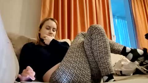 Snapshot of supereasyx chatting on 18, 1, 2025 Annie online show from 18, 1, 2025