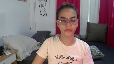 Snapshot of superhotvaleria chatting on 29, 9, 2025 Im val online show from 29, 9, 2025