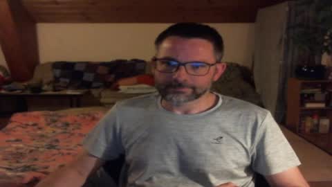 Snapshot of supersquirrel81 chatting on 1, 5, 2026 supersquirrel81 online show from 1, 5, 2026
