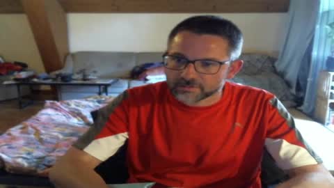 Snapshot of supersquirrel81 chatting on 24, 5, 2026 supersquirrel81 online show from 24, 5, 2026