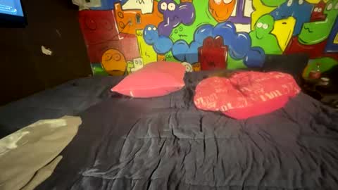 Snapshot of supremelifers chatting on 3, 11, 2025 Stony online show from 3, 11, 2025