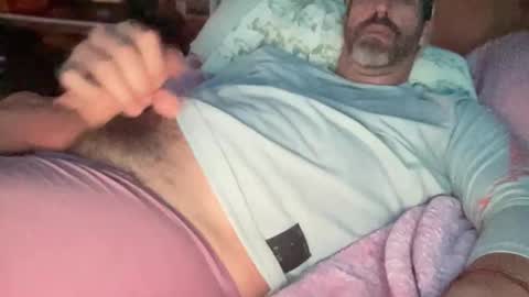 SurfGuy82 online show from 17, 10, 2025