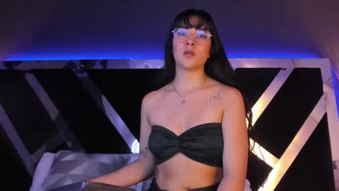 Snapshot of susa1userma_ chatting on 12, 9, 2025 Susann online show from 12, 9, 2025