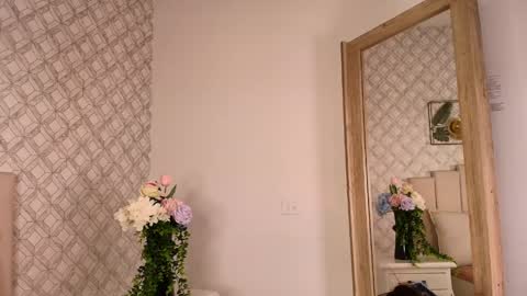 Snapshot of susana__sanchez chatting on 13, 4, 2026 SUSANA online show from 13, 4, 2026
