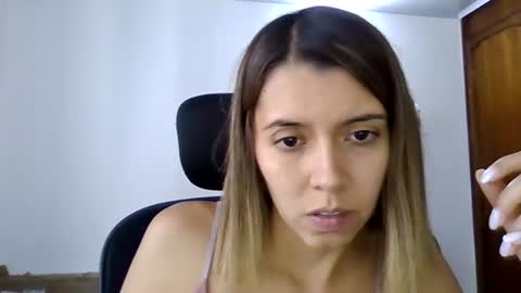 Snapshot of susanaduncann chatting on 29, 7, 2026 Susana online show from 29, 7, 2026