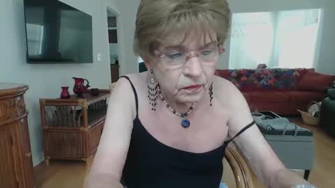 sexualsusan online show from 16, 4, 2026
