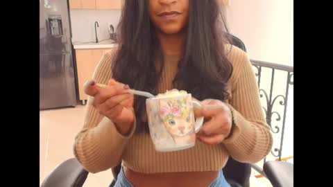 Susan Rhodes online show from 25, 4, 2026