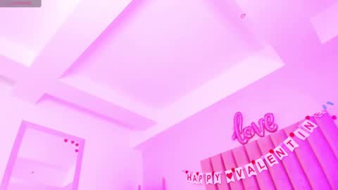 Snapshot of sussan_nicolle1 chatting on 24, 2, 2025 Sussan Nicole online show from 24, 2, 2025