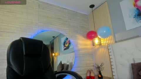  online show from 21, 5, 2026