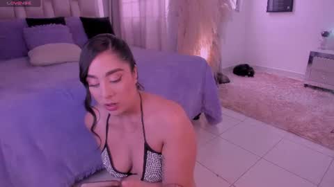 sussy_bell_ online show from 25, 7, 2026