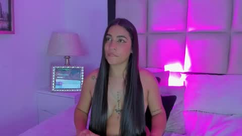 sussyfoxx_ online show from 21, 3, 2026