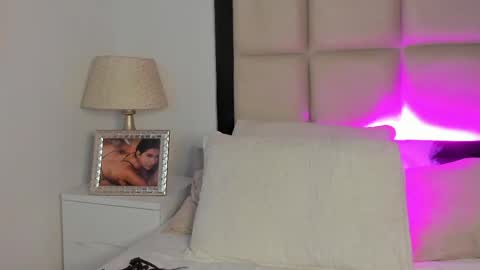 sussyfoxx_ online show from 27, 3, 2026