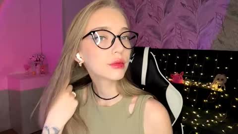 Jessica online show from 3, 12, 2025