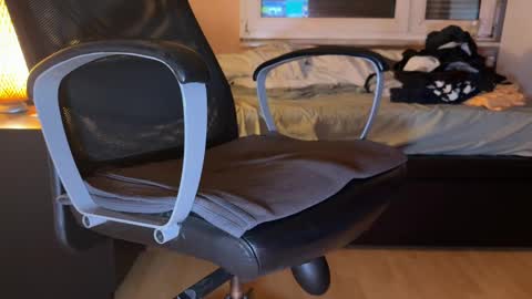 Snapshot of sutlac90 chatting on 23, 12, 2024 sutlac90 online show from 23, 12, 2024