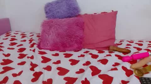 Snapshot of suzan_30 chatting on 26, 11, 2025 suzan_30 online show from 26, 11, 2025