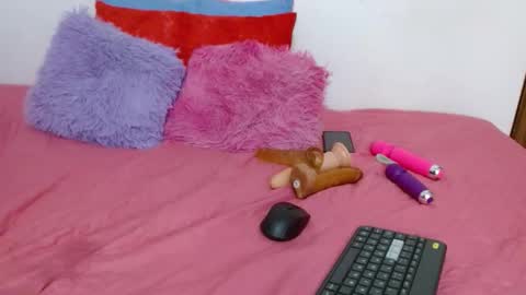 Snapshot of suzan_30 chatting on 27, 11, 2025 suzan_30 online show from 27, 11, 2025