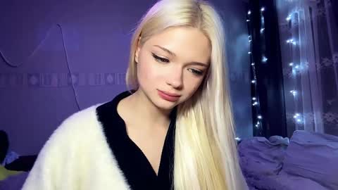 Stacy online show from 7, 4, 2026