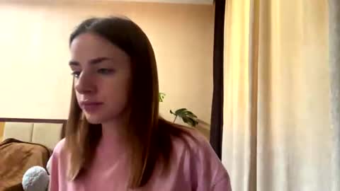 Snapshot of suzannetigerino chatting on 11, 7, 2026 Emila online show from 11, 7, 2026