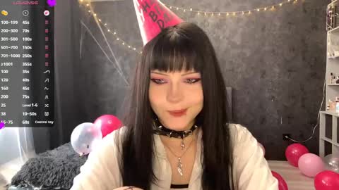 EmilySuonn online show from 16, 5, 2026