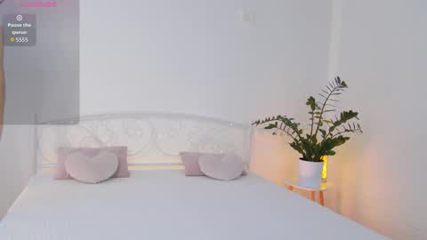 Suzi online show from 4, 10, 2025