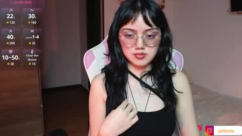 Snapshot of suzumi_ chatting on 7, 1, 2025 Jadde online show from 7, 1, 2025