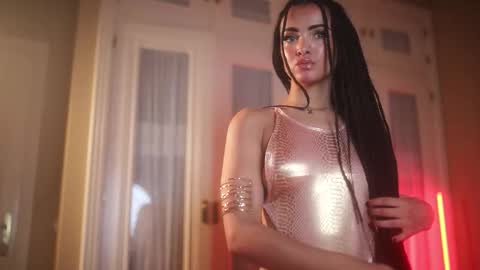 Snapshot of suzysuza chatting on 3, 11, 2025 suzysuza online show from 3, 11, 2025