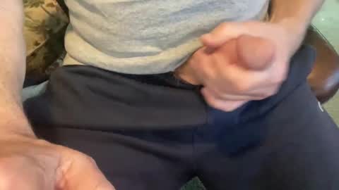 Snapshot of svscruz831 chatting on 3, 1, 2025 VersDad55 online show from 3, 1, 2025