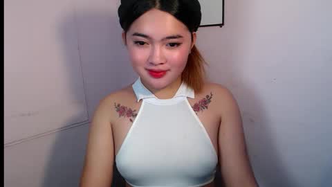 Snapshot of swallow_cummersx chatting on 21, 10, 2025 Jasmine online show from 21, 10, 2025