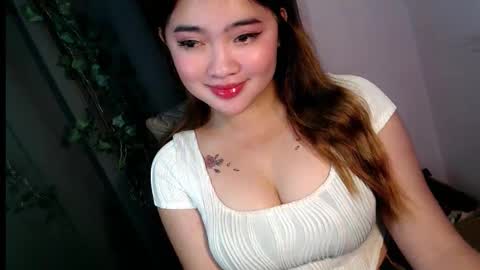 Snapshot of swallow_cummersx chatting on 3, 11, 2025 Jasmine online show from 3, 11, 2025