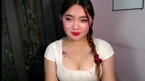 Snapshot of swallow_cummersx chatting on 7, 11, 2025 Jasmine online show from 7, 11, 2025