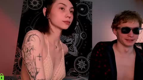 Snapshot of sweathome chatting on 8, 5, 2026 sweaties3 online show from 8, 5, 2026