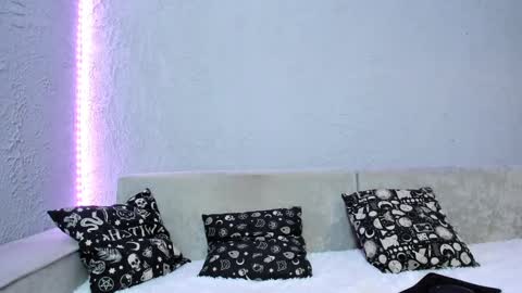 Luna Ootsutsuki online show from 2, 12, 2024