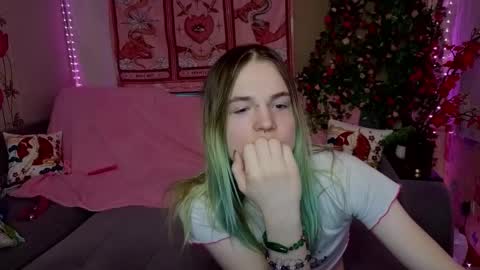 Snapshot of sweet4t chatting on 13, 2, 2026 Haeyang Torry online show from 13, 2, 2026