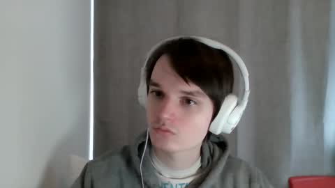 Sweet boy online show from 13, 4, 2026