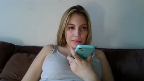 Snapshot of sweet__alana chatting on 26, 1, 2025 Sweet alana online show from 26, 1, 2025