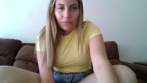 Snapshot of sweet__alana chatting on 27, 1, 2025 Sweet alana online show from 27, 1, 2025