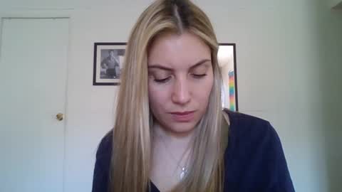 Snapshot of sweet__alana chatting on 12, 9, 2025 Sweet alana online show from 12, 9, 2025