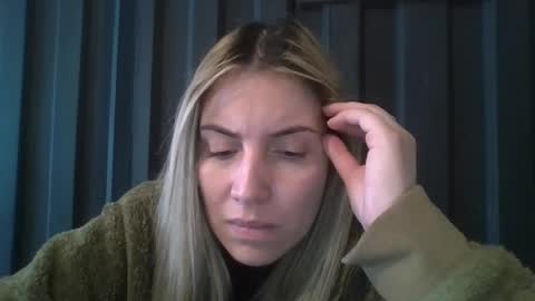 Snapshot of sweet__alana chatting on 29, 9, 2025 Sweet alana online show from 29, 9, 2025