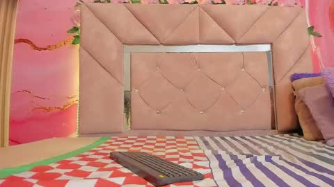 Snapshot of sweet__luna__ chatting on 1, 6, 2026 sweet__luna__ online show from 1, 6, 2026